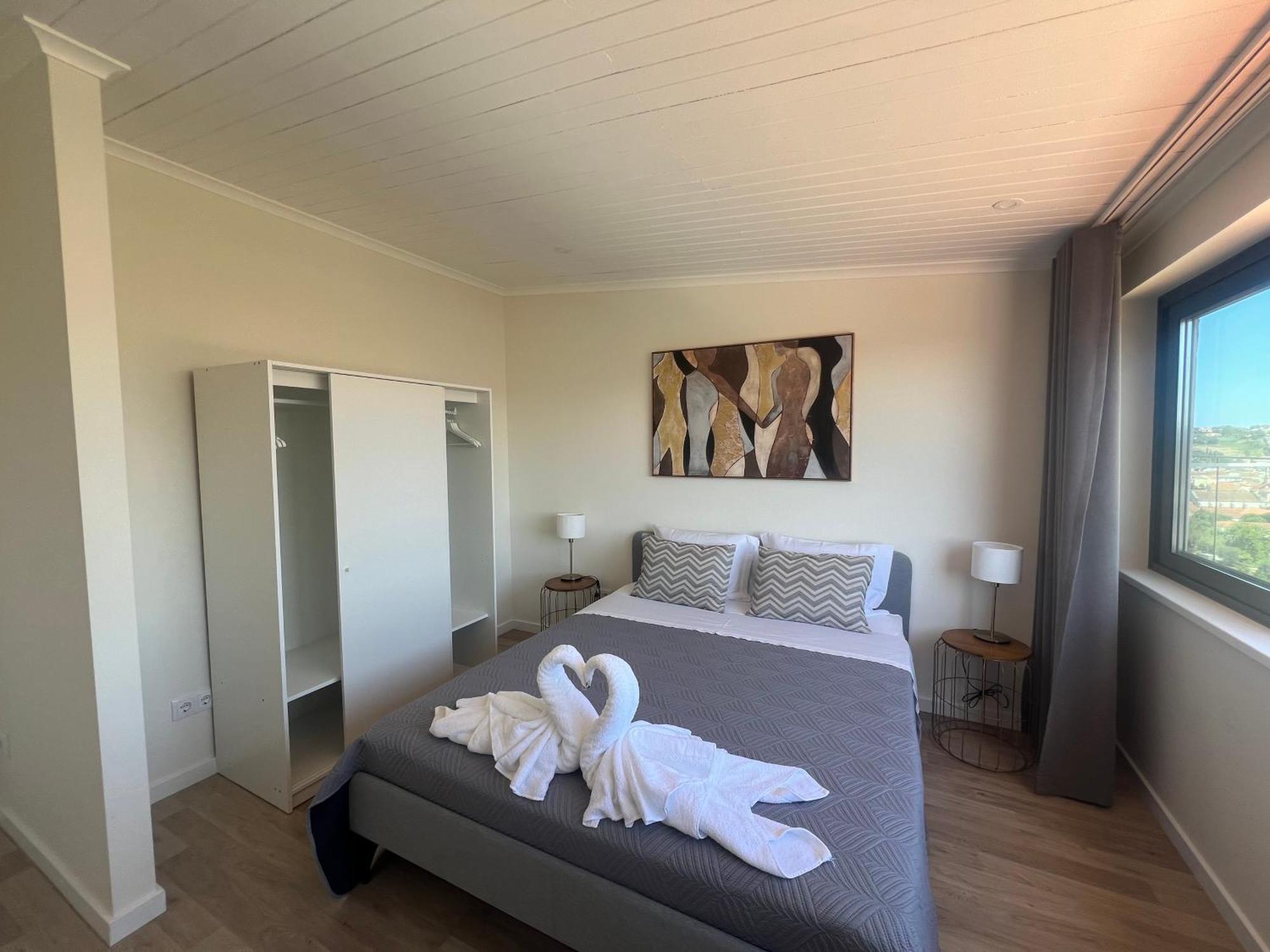 Vila Pombal Tomar Apartments - Pool & City Views Eksteriør bilde
